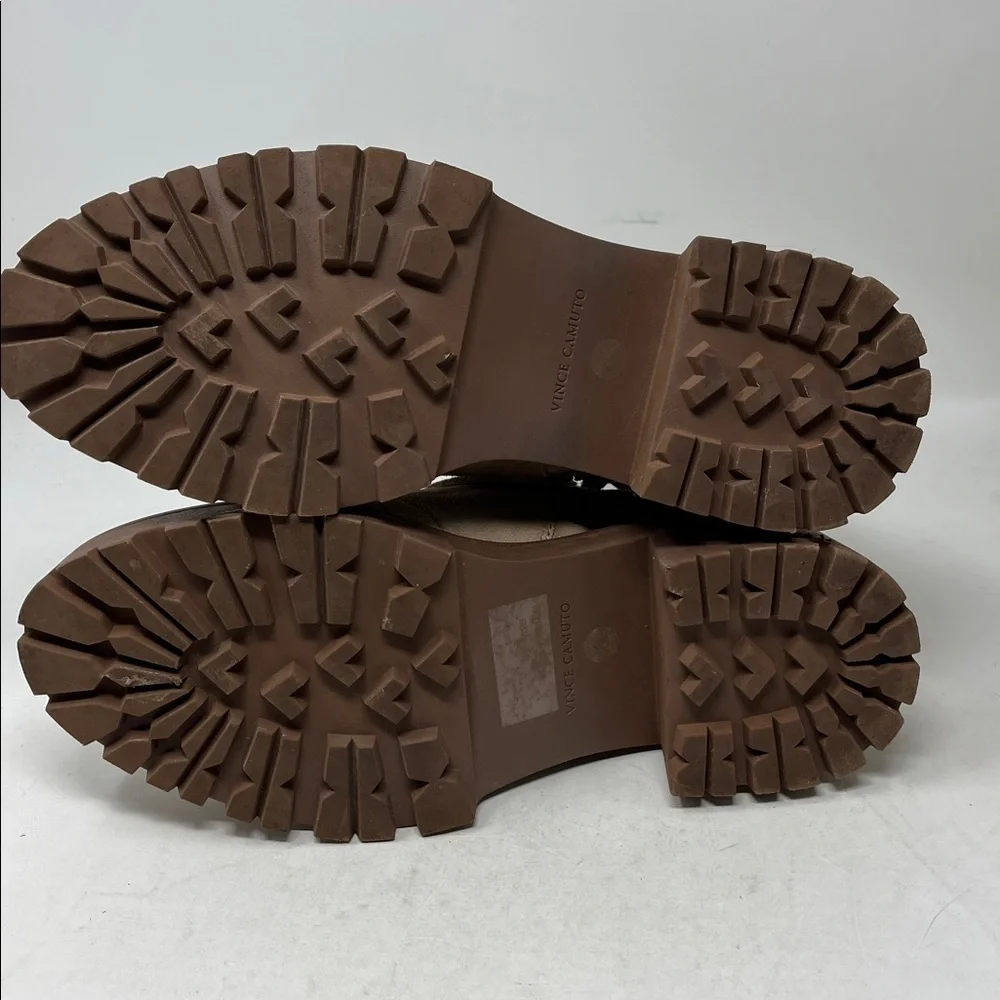 VINCE CAMUTO Destonny Cozy Buckle Booties Tan Suede and Sherpa Side Zip Sz 6 new